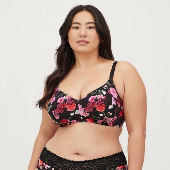 torrid Other - Torrid. Dream Wire-Free Bra. Size 40D.